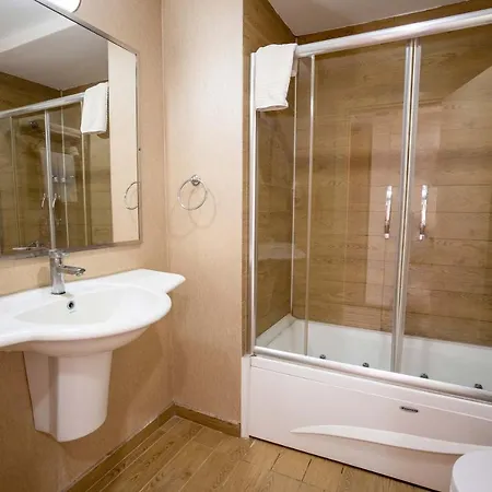 Ergin Hotell Sarimsakli