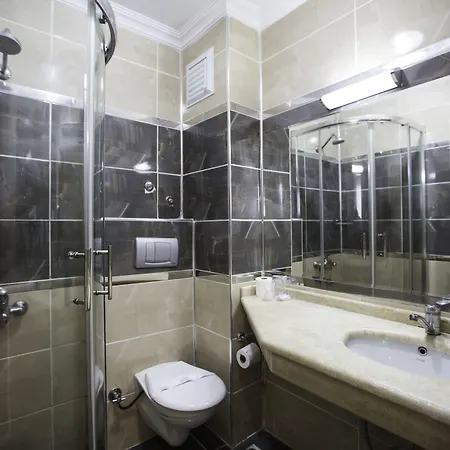 Ergin Hotel 2*